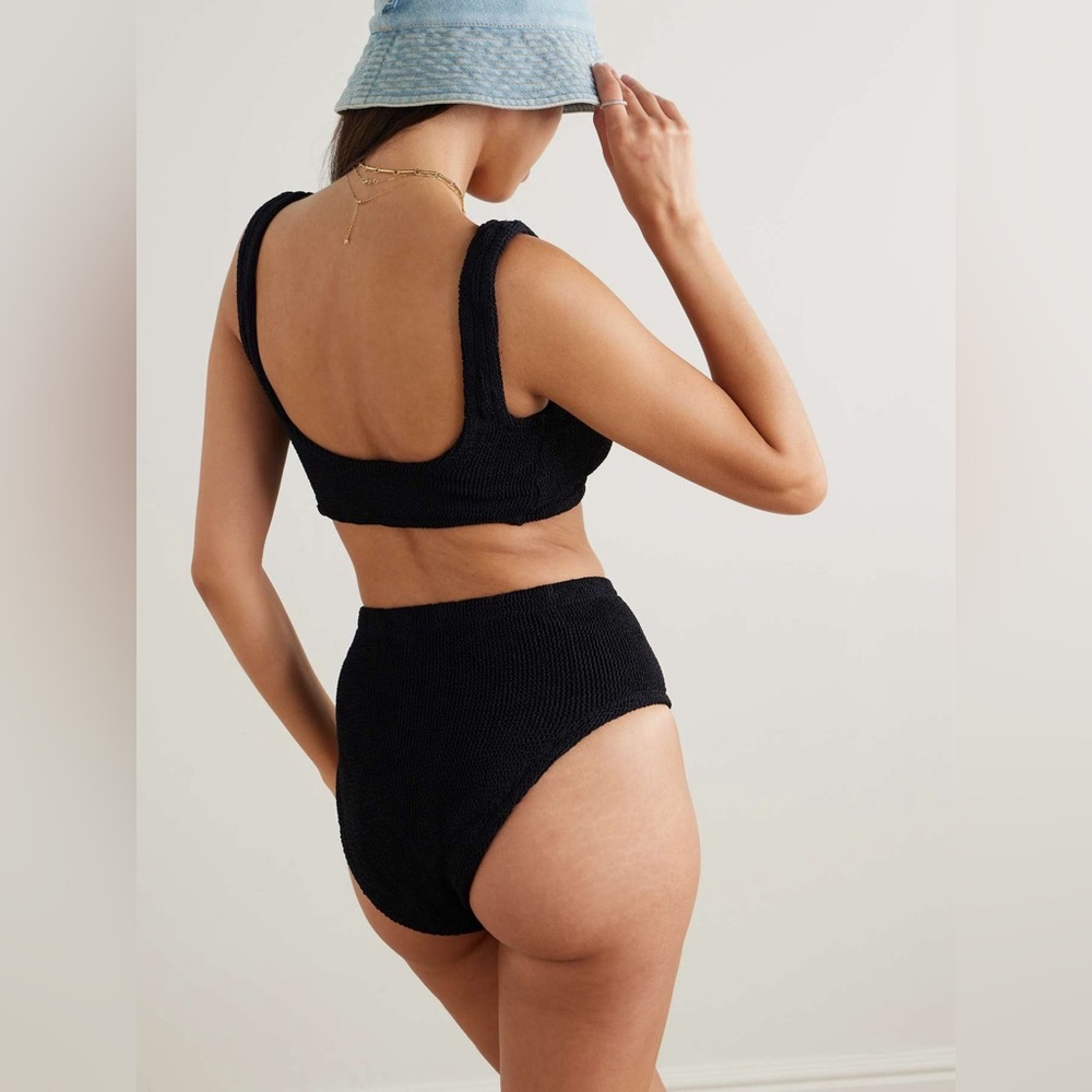 NEW Hunza G Jamie twist-front seersucker bikini In Black One Size - Picture 4 of 9